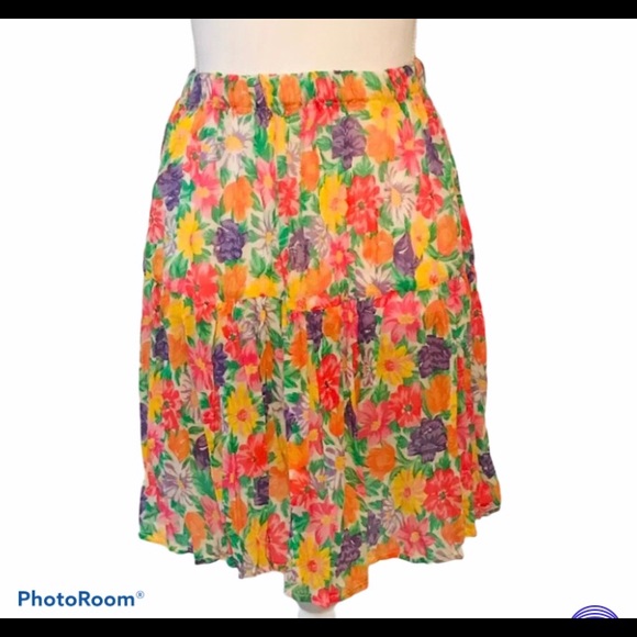 Dion of Texas Mini Skirt. Boho Floral Print. - Picture 1 of 4